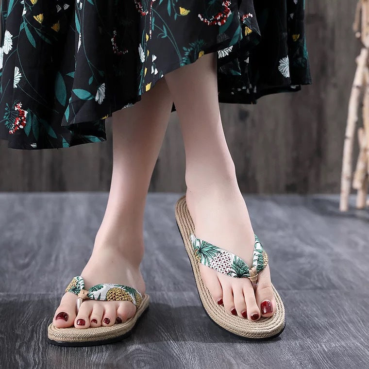 Stylish and Trendy Women Footwear Flip Flops VSH2