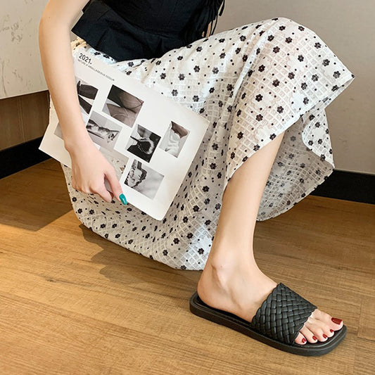 Stylish and Trendy Women Footwear Flats VCP3